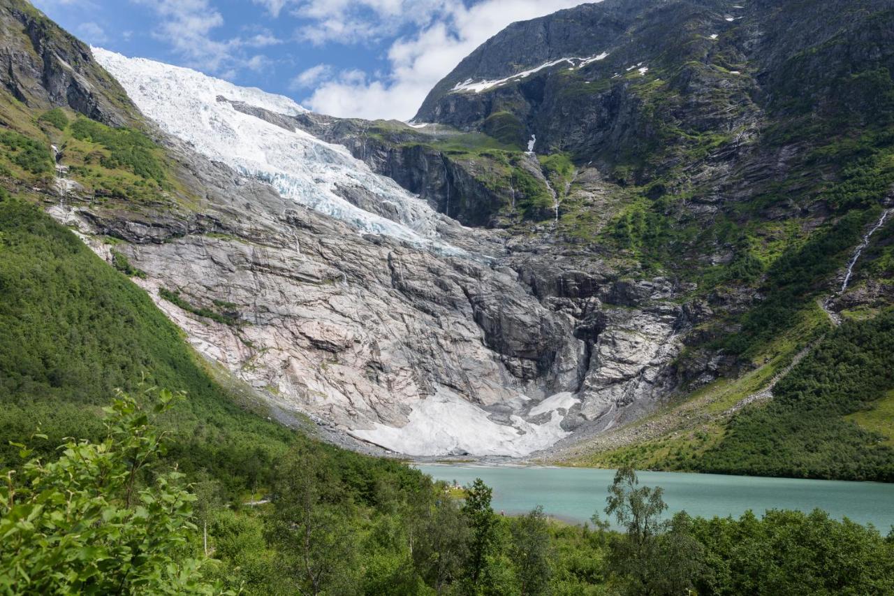 Mlodge - The Mountain Lodge Sogndal Exterior foto